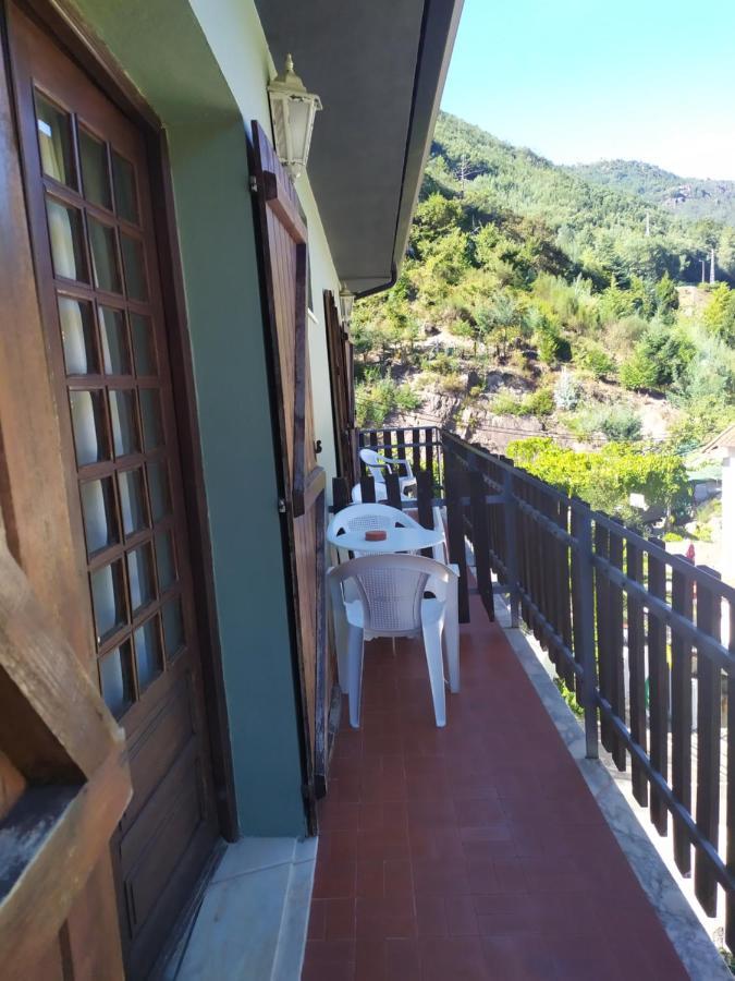 Sao Miguel Do Geres Hotel Exterior foto