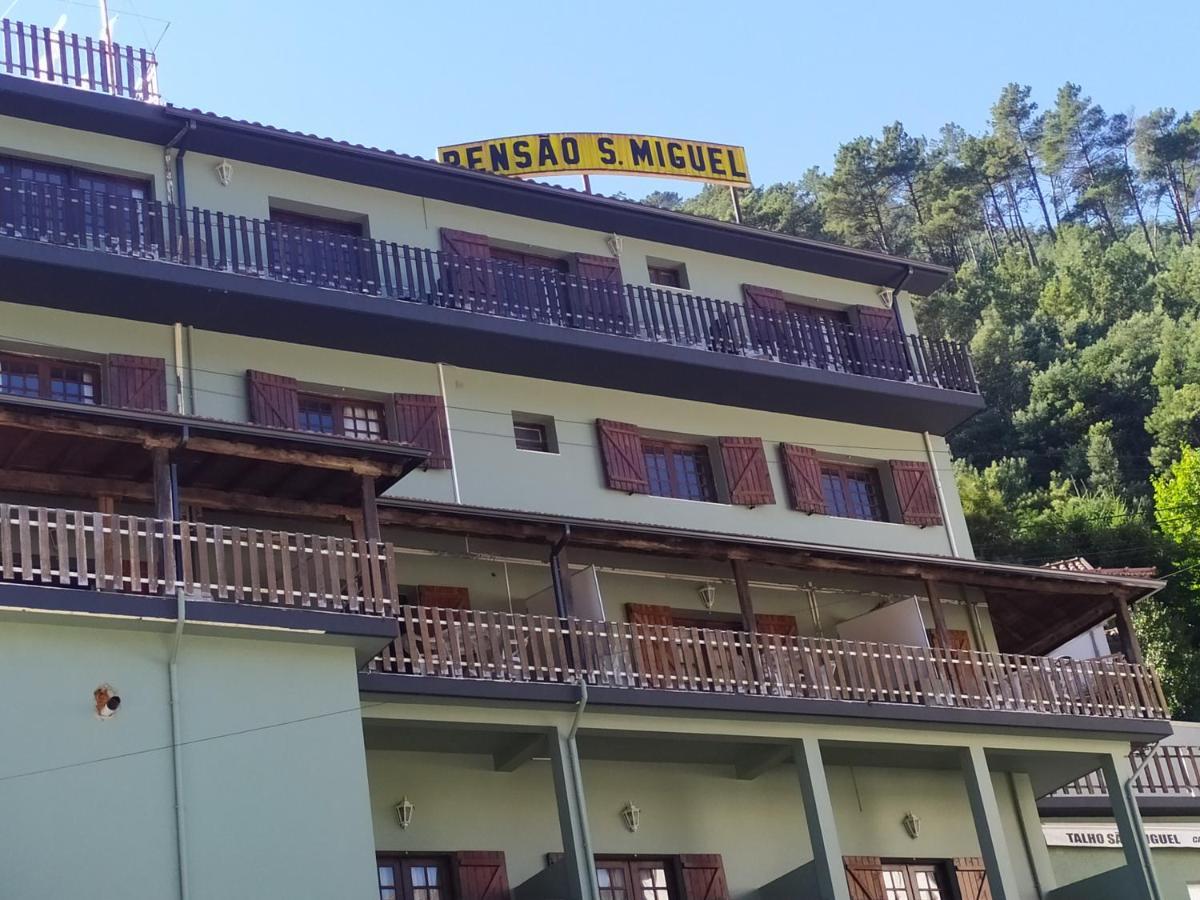 Sao Miguel Do Geres Hotel Exterior foto
